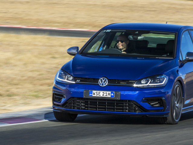 volkswagen golf r pic #180643