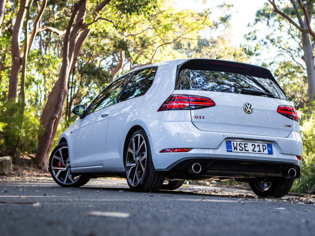 volkswagen golf gti performance edition 1 pic #180671