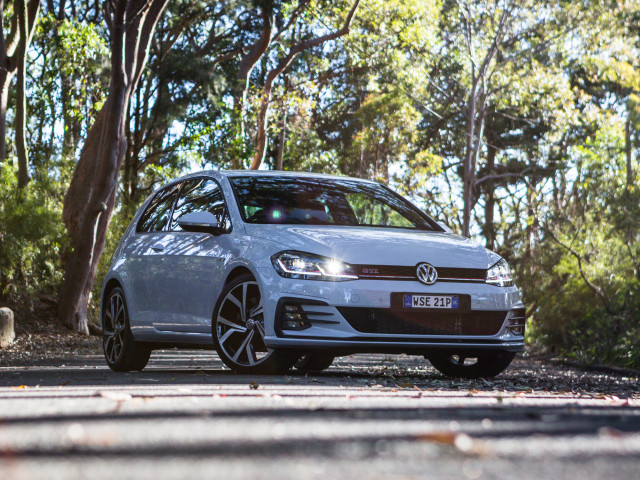 volkswagen golf gti performance edition 1 pic #180674