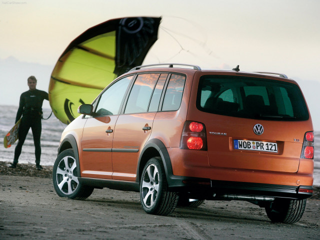 volkswagen crosstouran pic #39660