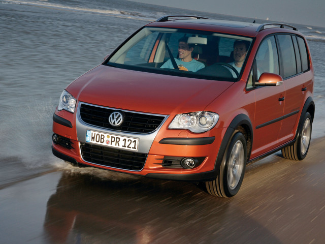 volkswagen crosstouran pic #39662