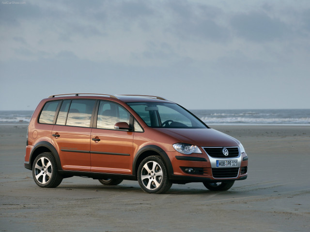 volkswagen crosstouran pic #39664