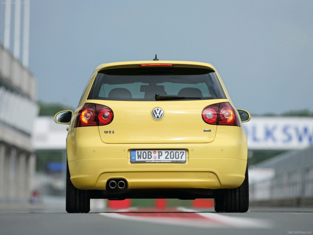 volkswagen golf gti pirelli pic #44035