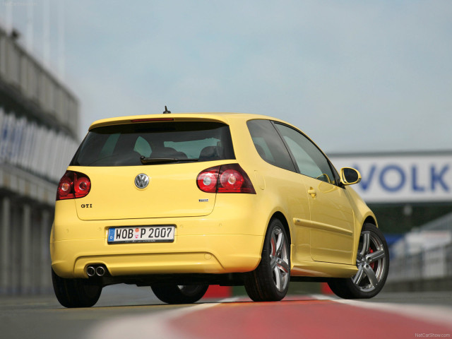 volkswagen golf gti pirelli pic #44038