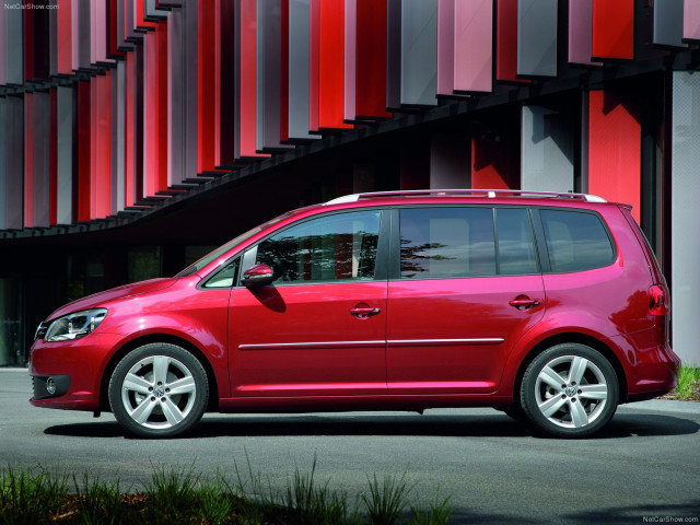 volkswagen touran pic #74055