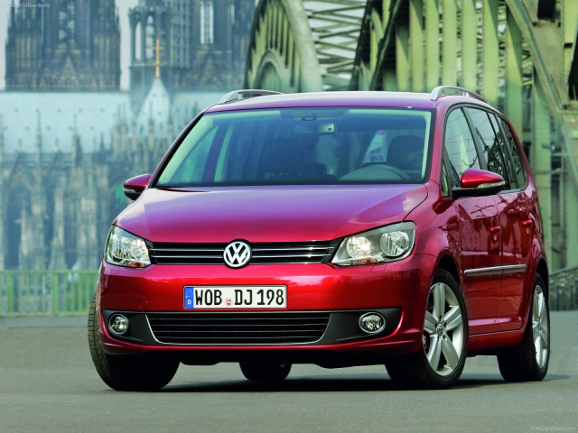 volkswagen touran pic #74060