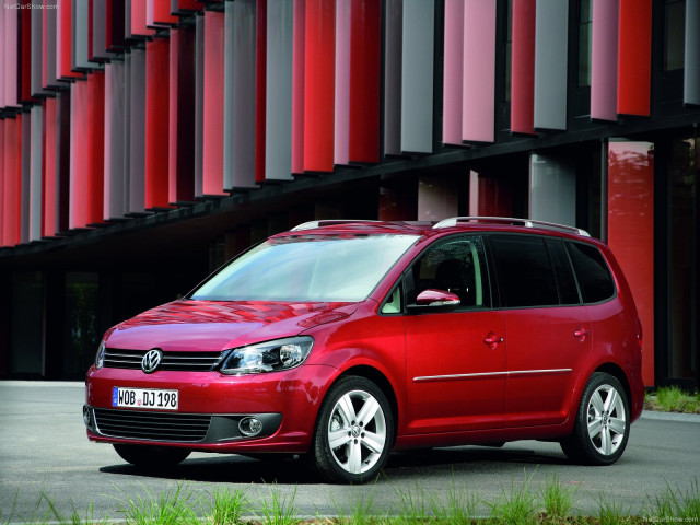 volkswagen touran pic #74061