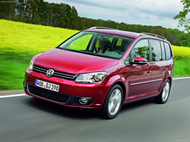 volkswagen touran pic #74063