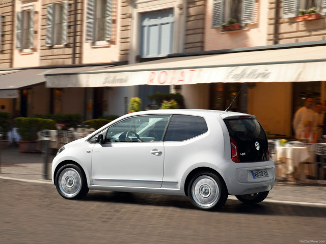 volkswagen up pic #85207