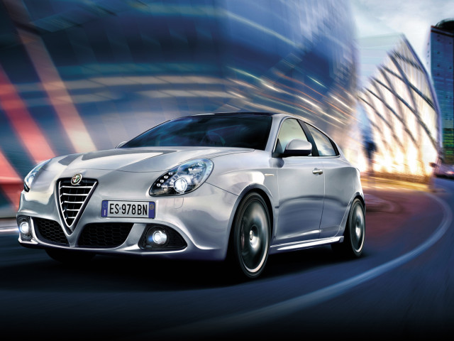 alfa romeo giulietta pic #109502