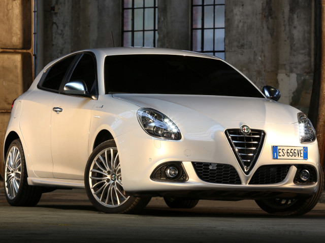 alfa romeo giulietta pic #109513