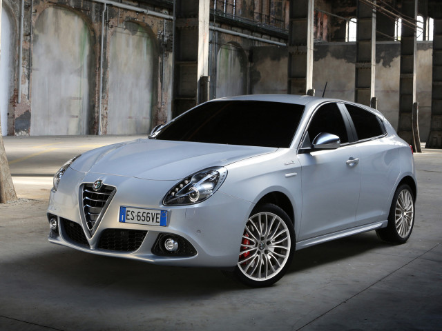 alfa romeo giulietta pic #109514