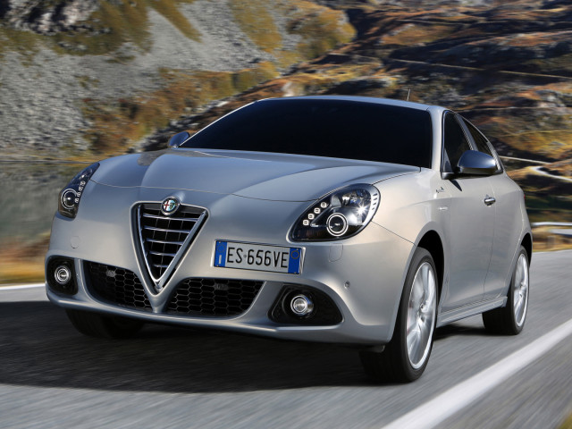 alfa romeo giulietta pic #109528