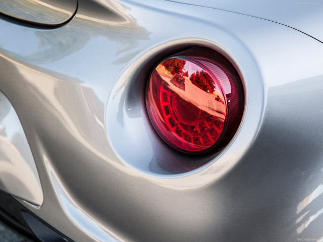 alfa romeo 4c coupe us-version pic #121923