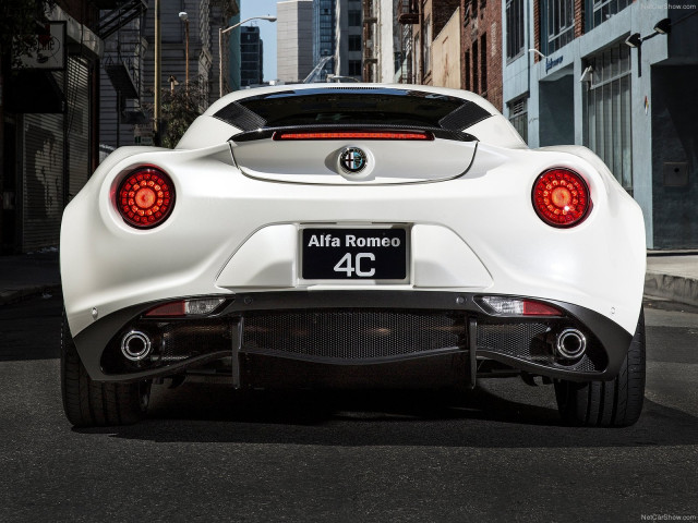 alfa romeo 4c coupe us-version pic #121952