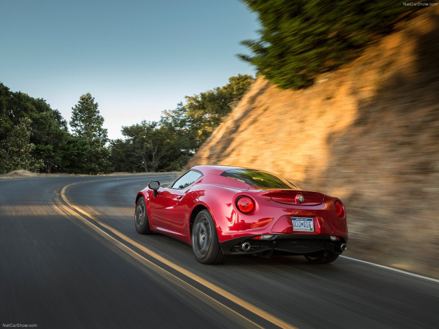 alfa romeo 4c coupe us-version pic #121967