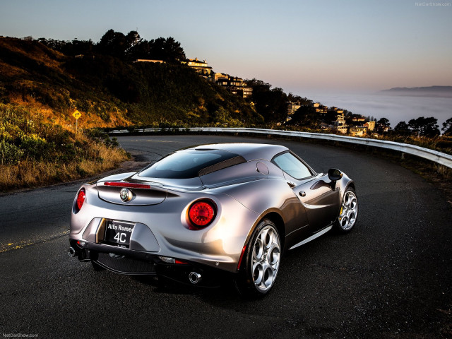 alfa romeo 4c coupe us-version pic #121975