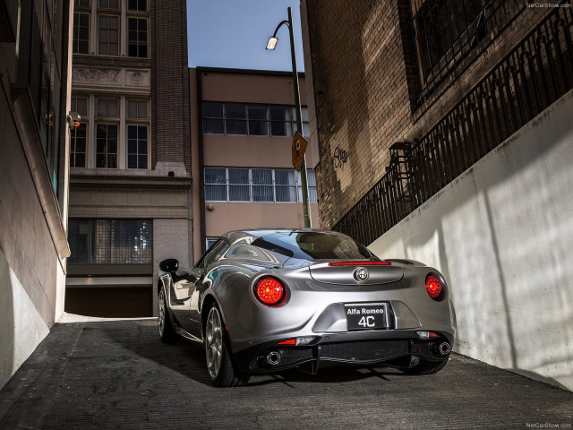 alfa romeo 4c coupe us-version pic #121976