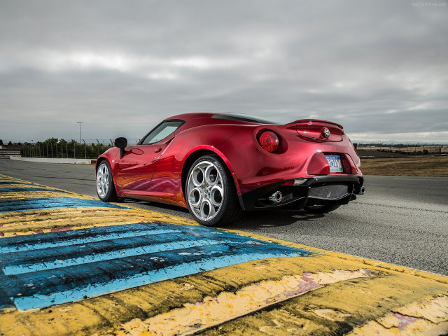 alfa romeo 4c coupe us-version pic #121978