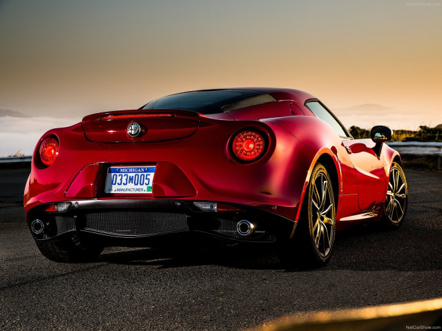 alfa romeo 4c coupe us-version pic #121985