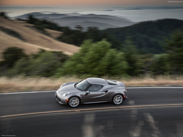 alfa romeo 4c coupe us-version pic #121990