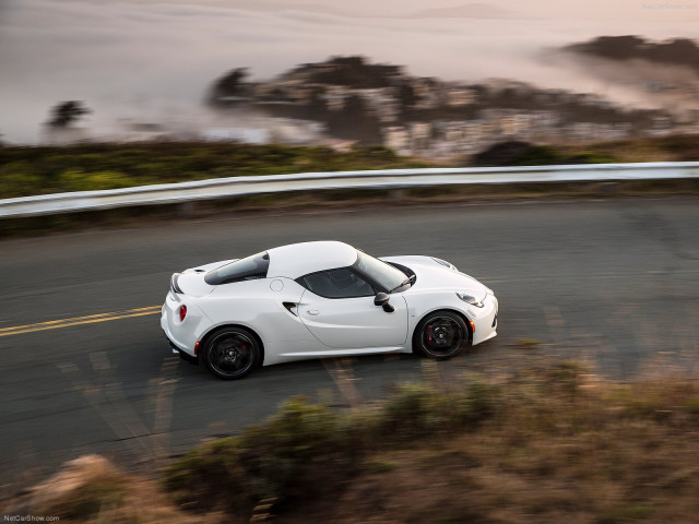 alfa romeo 4c coupe us-version pic #121992