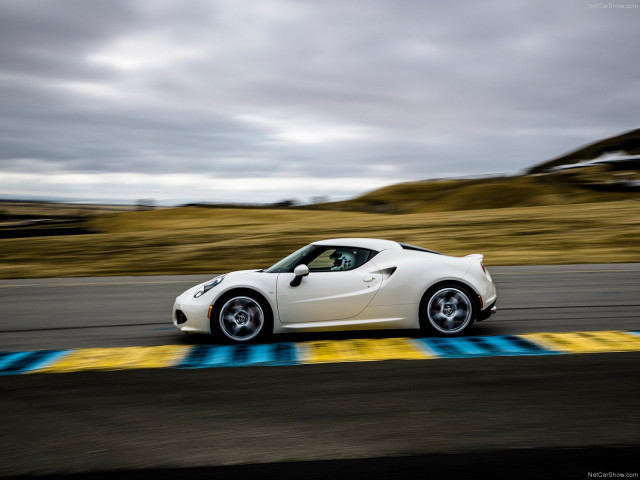 alfa romeo 4c coupe us-version pic #121999