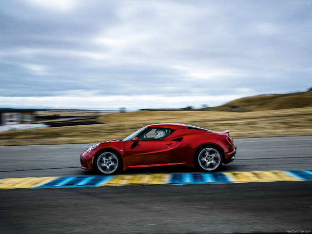 alfa romeo 4c coupe us-version pic #122000