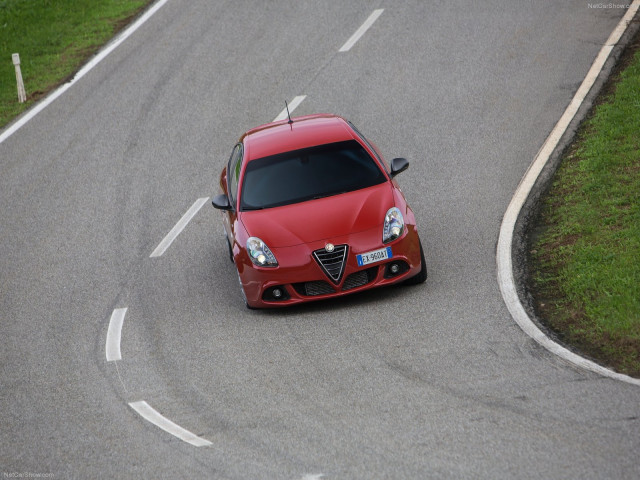 alfa romeo giulietta sprint pic #131510