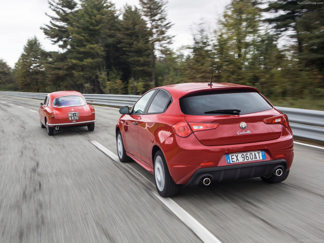 alfa romeo giulietta sprint pic #131517