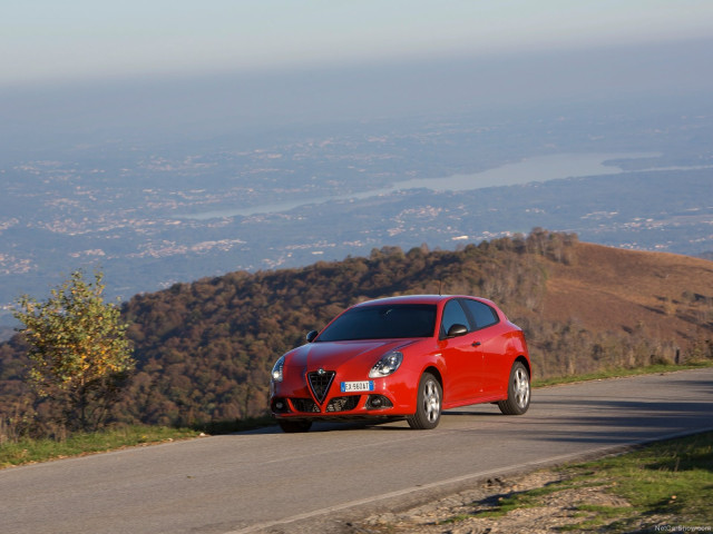 alfa romeo giulietta sprint pic #131545