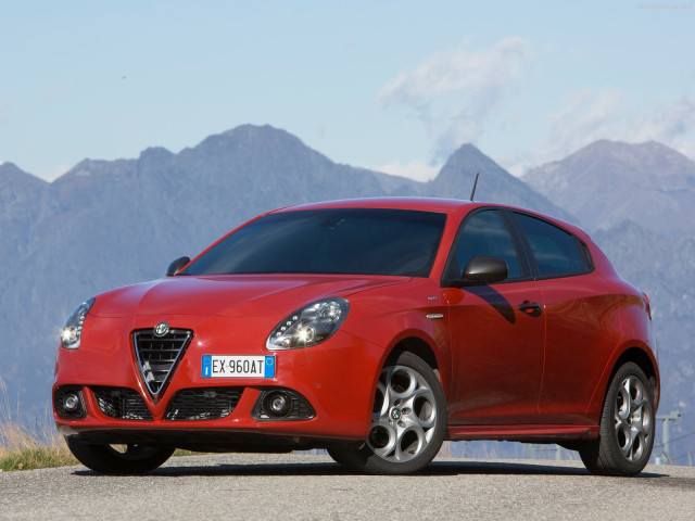 alfa romeo giulietta sprint pic #131559