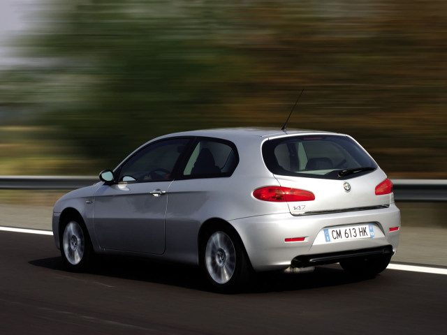 alfa romeo 147 3-door pic #15765