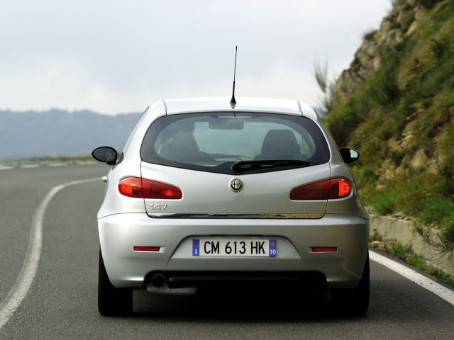 alfa romeo 147 3-door pic #15774