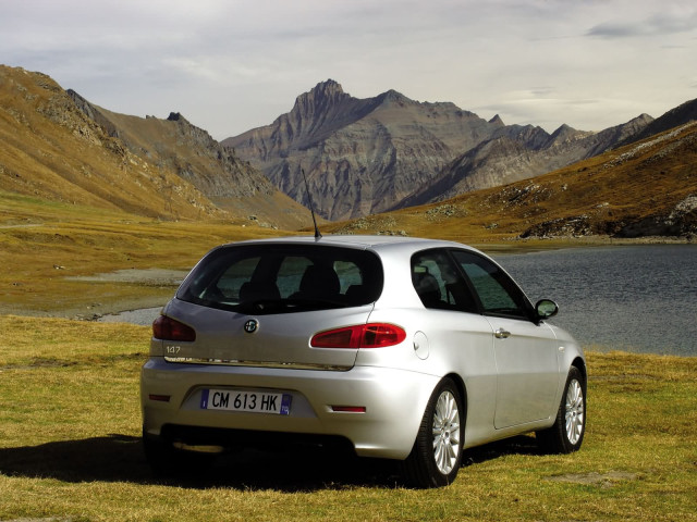 alfa romeo 147 3-door pic #15780