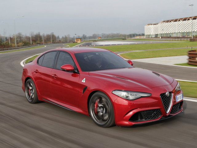 alfa romeo giulia quadrifoglio pic #164691