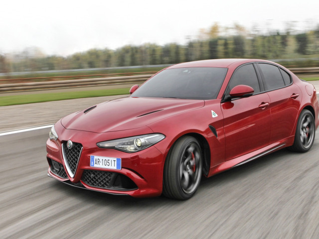 alfa romeo giulia quadrifoglio pic #164694