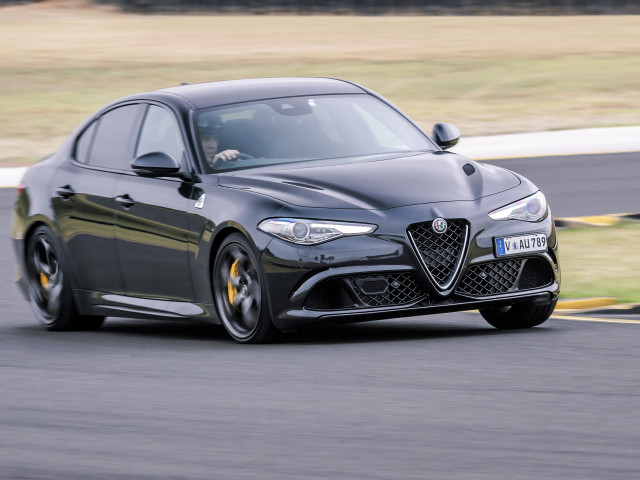 alfa romeo giulia pic #174158