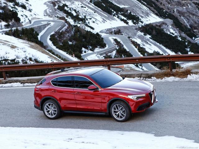 alfa romeo stelvio pic #174719