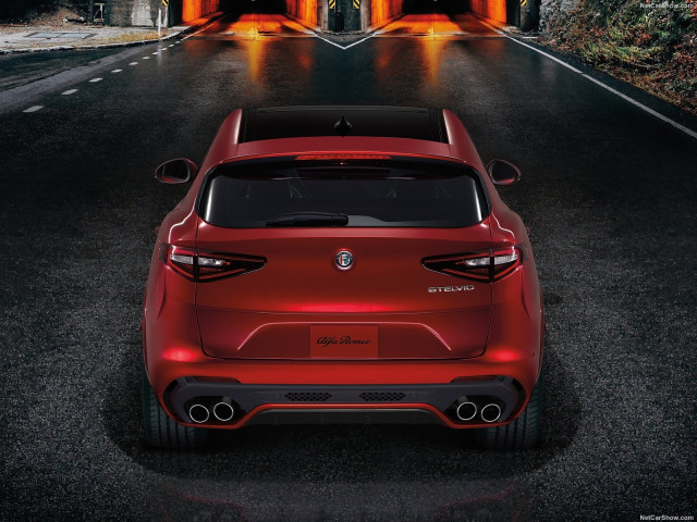 alfa romeo stelvio pic #182626