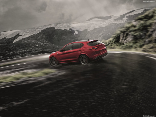 alfa romeo stelvio pic #182627