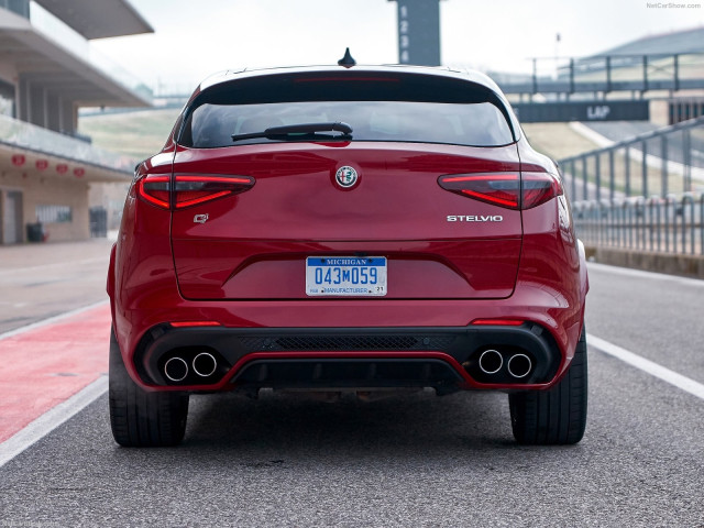 alfa romeo stelvio pic #188058