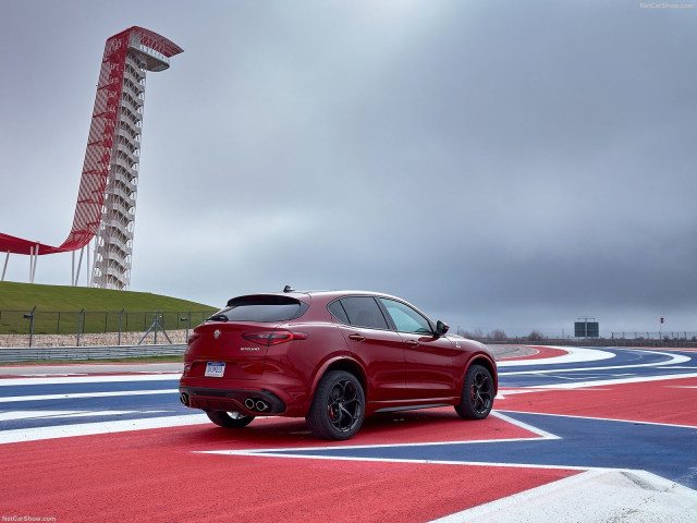 alfa romeo stelvio pic #188079