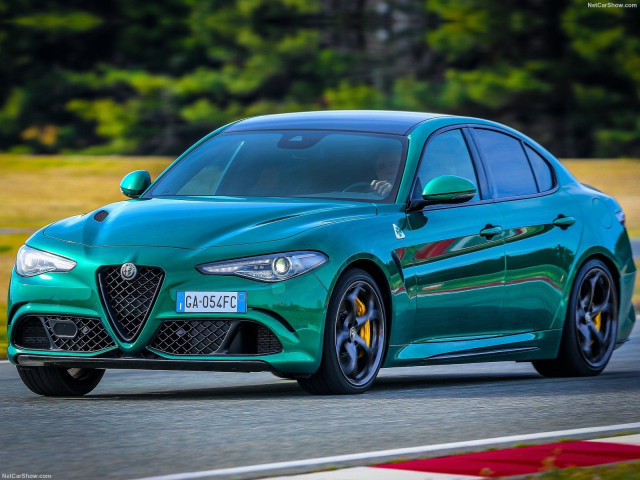 alfa romeo giulia quadrifoglio pic #197366