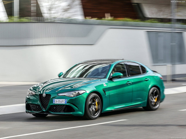 alfa romeo giulia quadrifoglio pic #197367