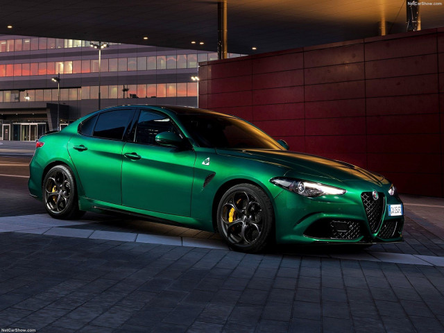 alfa romeo giulia quadrifoglio pic #197382