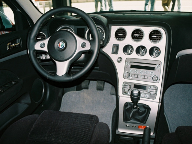 alfa romeo 159 pic #28434