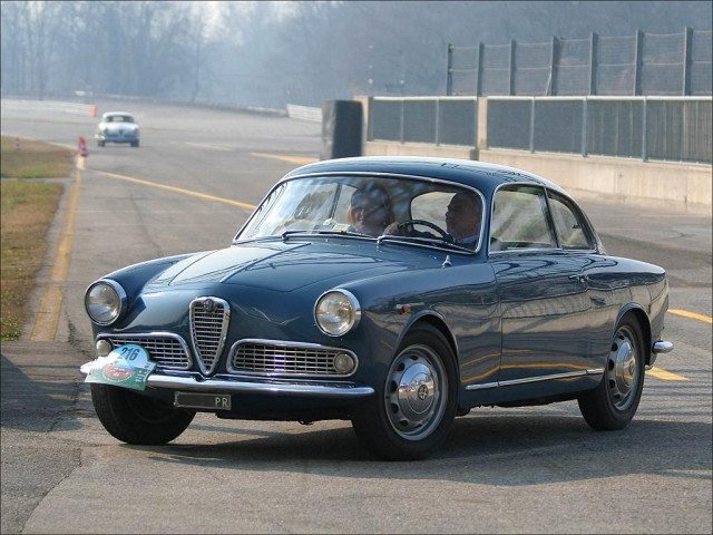 alfa romeo giulietta pic #36883