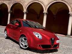 Alfa Romeo MiTo pic