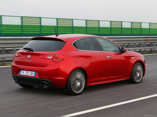 alfa romeo giulietta pic #73225